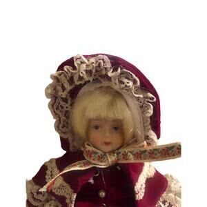 Doll of the month by gorham December 7.5”